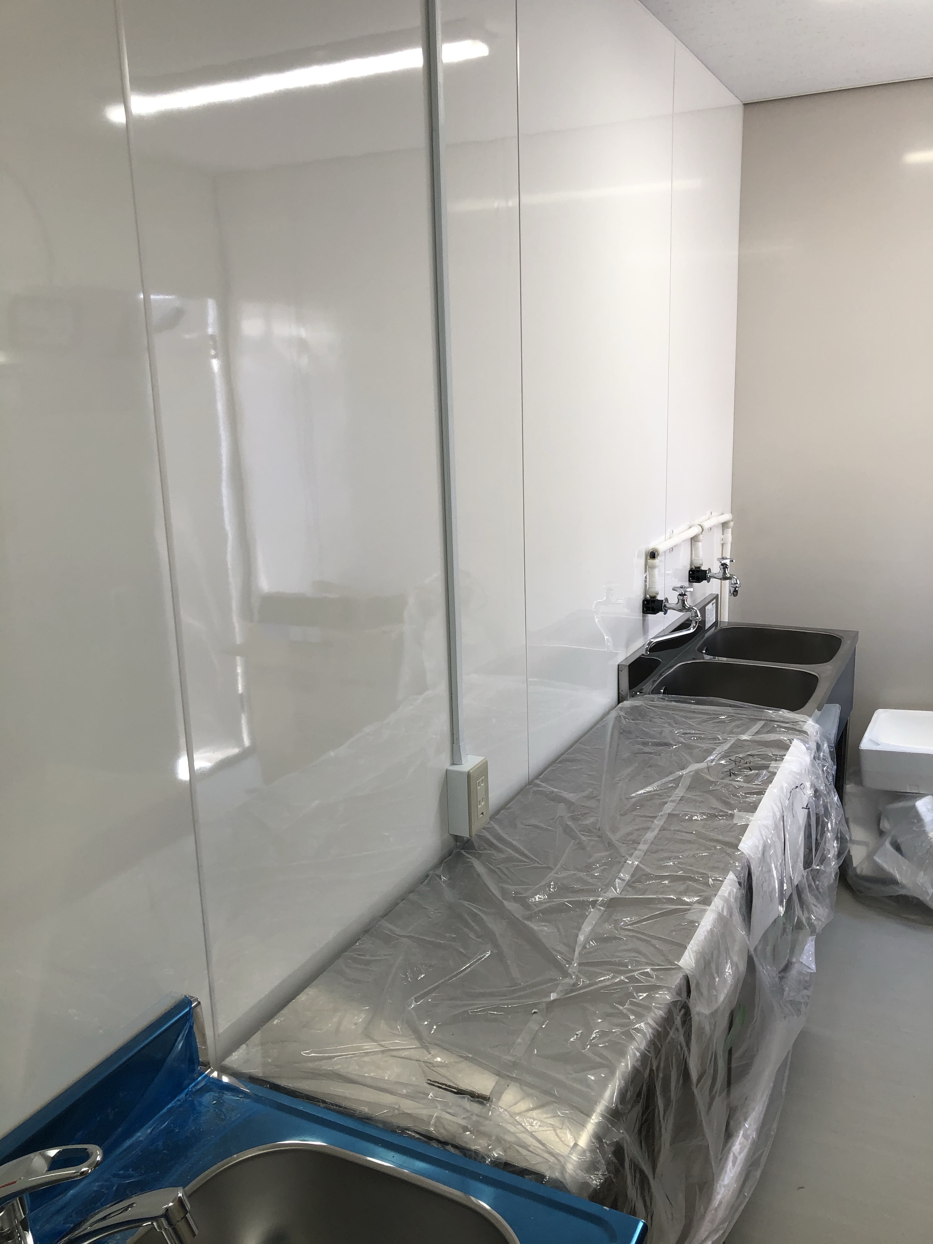 某幼稚園給食準備室　電気設備、空調設備、給排気設備